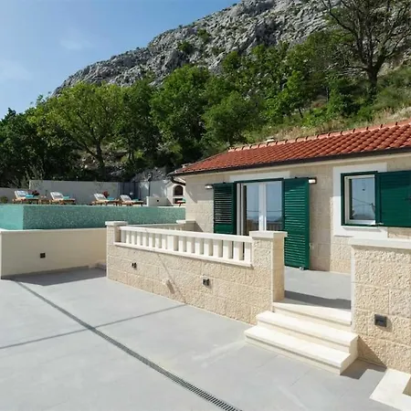 Luxury With Private Heated Pool ,near Split Villa