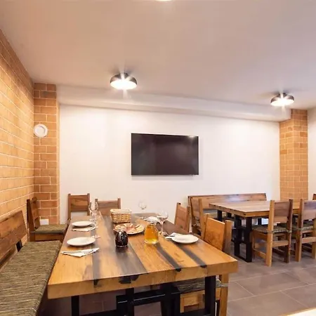Luxury With Private Heated Pool ,near Split * Gornje Sitno