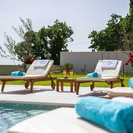 Luxury With Private Heated Pool ,near Split *