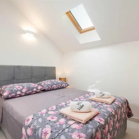 Luxury With Private Heated Pool ,near Split Villa Gornje Sitno